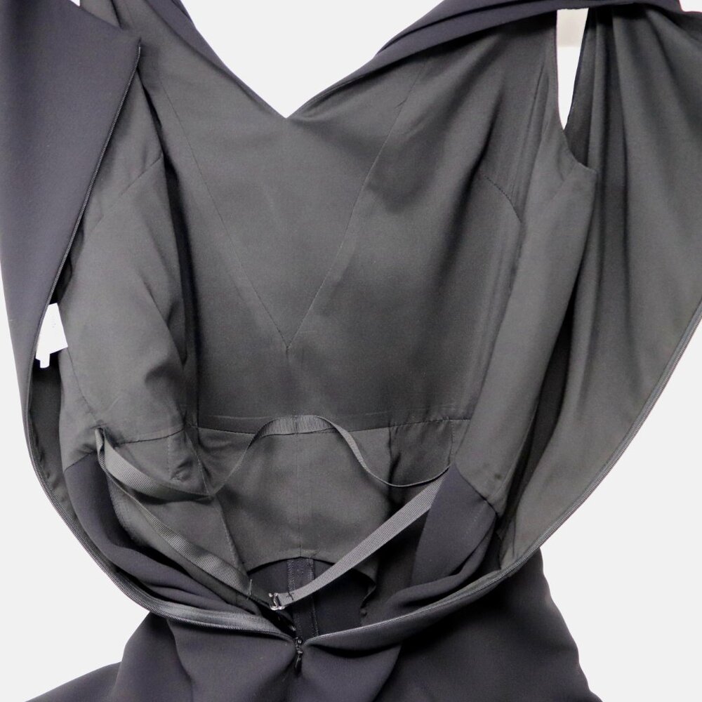 Vince 10 Black Double-V Neck Sleeveless Wide Leg Culotte Jumpsuit with Pockets - Picture 11 of 16